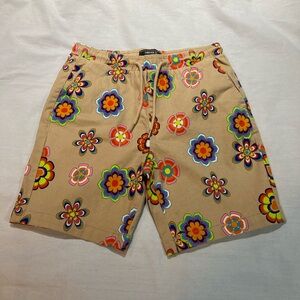 Forever 21 Rainbow Shorts, Men’s size medium, NWT!